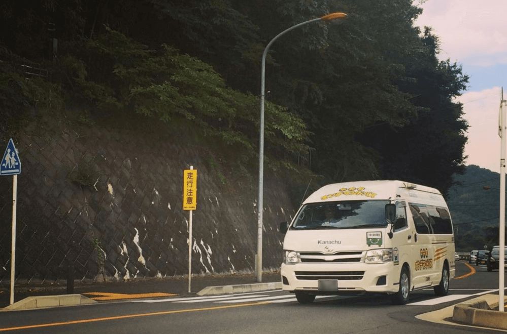 “Convehicle”是結合“convenience（方便）”和“vehicle（交通工具）”的復合詞，意為“方便的車”